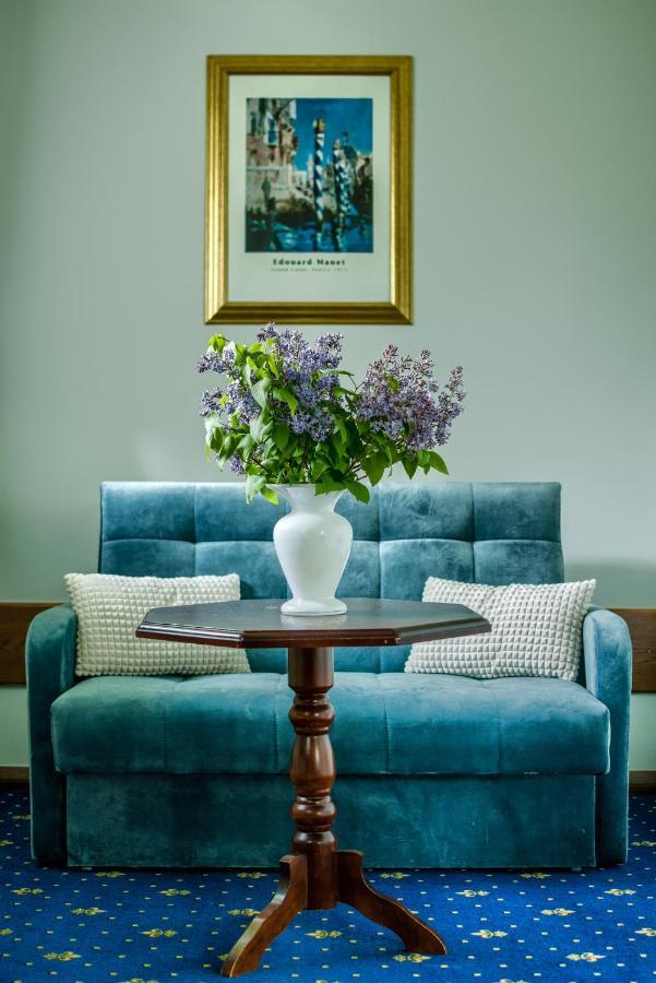 Kadyny Folwark Hotel & Spa Dış mekan fotoğraf
