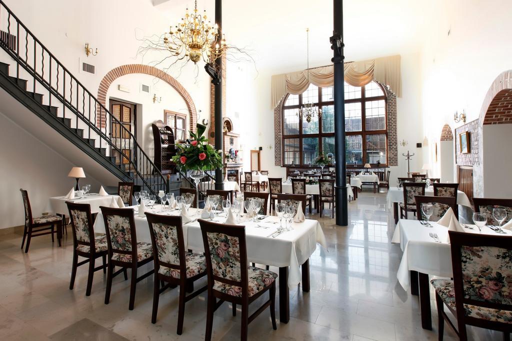 Kadyny Folwark Hotel & Spa Dış mekan fotoğraf